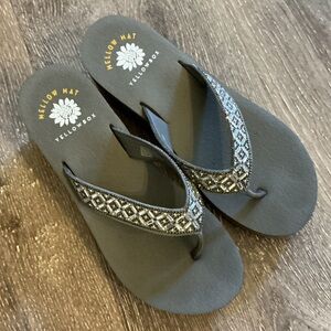 Yellow Box Women's Black Sandals with Patterned Strap
